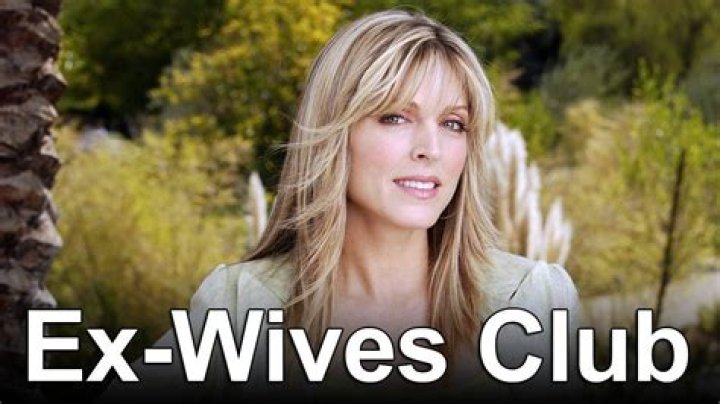 15 ExWives Who Would Pull The Life Support Plug On These Wrestlers