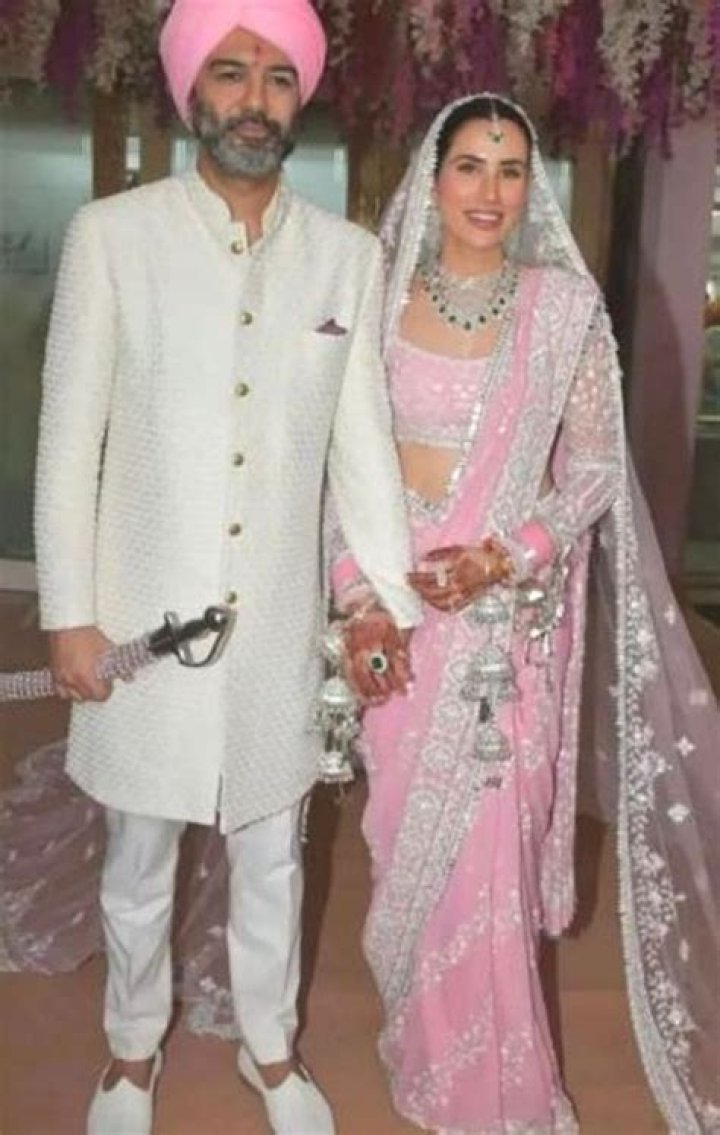 Ashesh L Sajnani Age, Wife, Family, Biography & More &raquo; StarsUnfolded