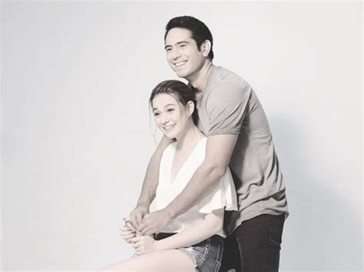 Bea Alonzo is going out with exboyfriend