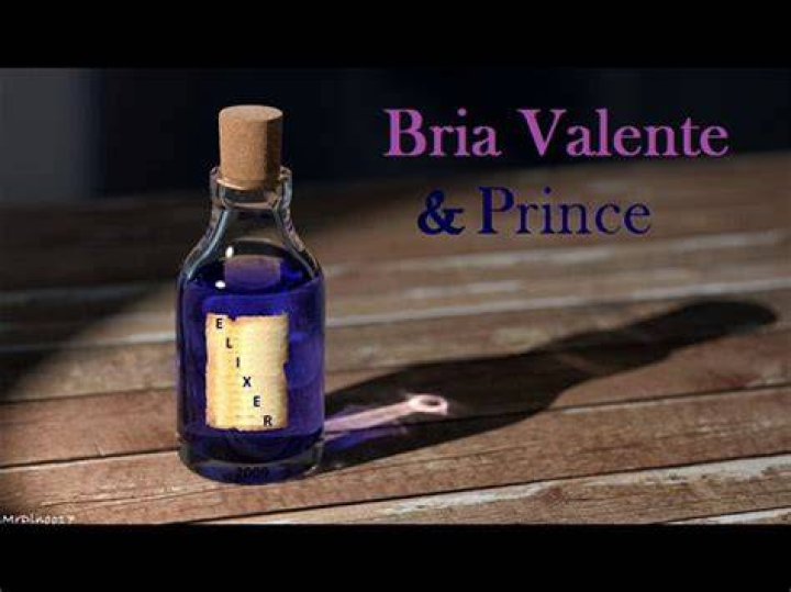 Bria Valente wishuheaven Flickr