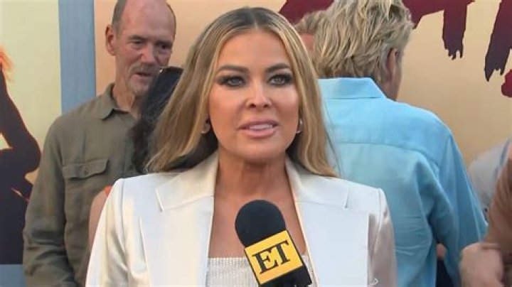 Carmen Electra shares nearnude photo to announce her VIP account on OnlyFans Marca