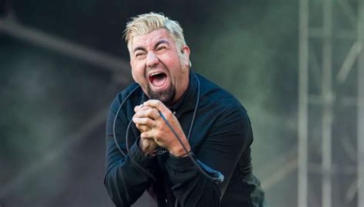 Chino Moreno Net worth, Age Wife, Weight, Kids, BioWiki 2024 The Personage