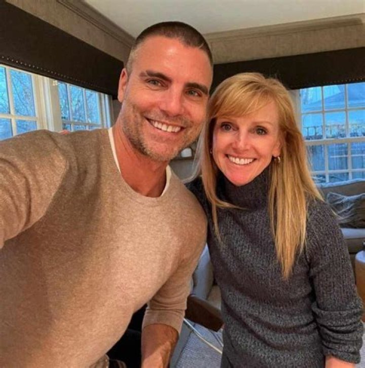 Colin Egglesfield mother