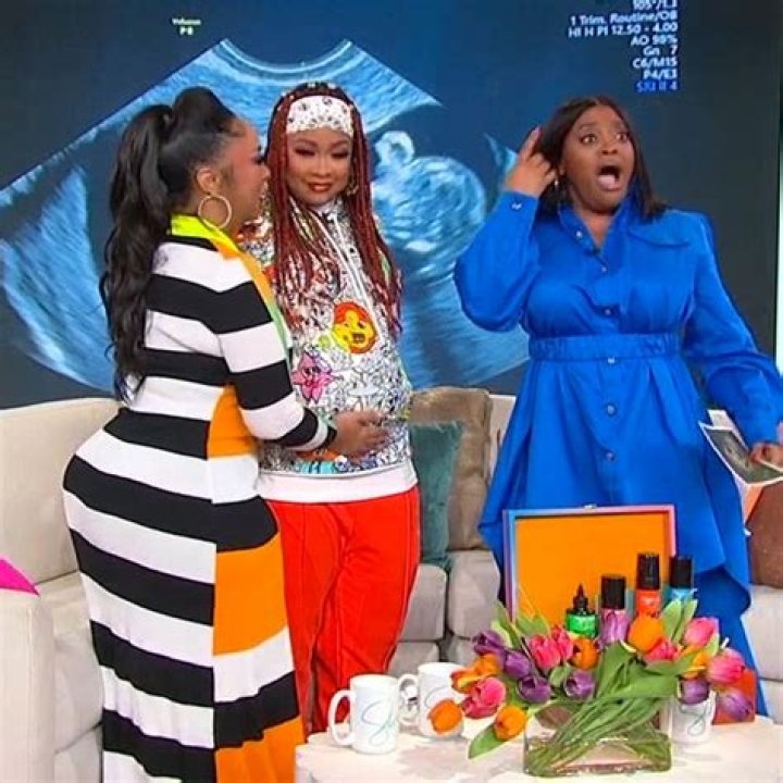 Da Brat pregnant HunainAstryd