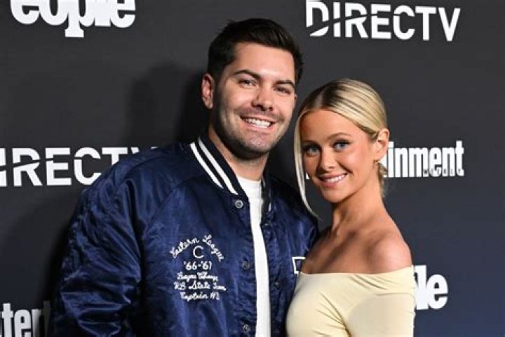 Hannah Godwin and Dylan Barbour Wedding Photos (Exclusive)
