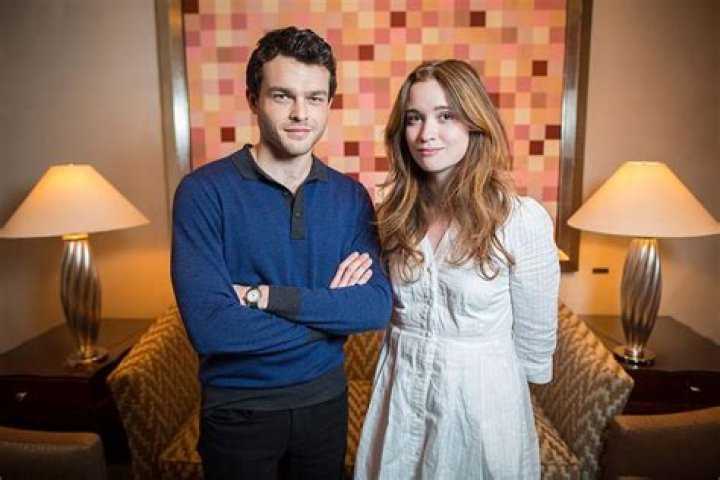 Is Alden Ehrenreich Gay? Sexuality Partner Wikipedia And Age