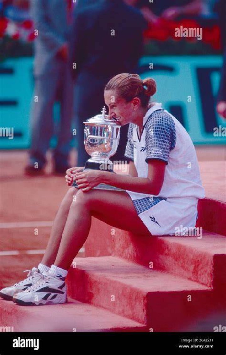 Iva Majoli's Feet
