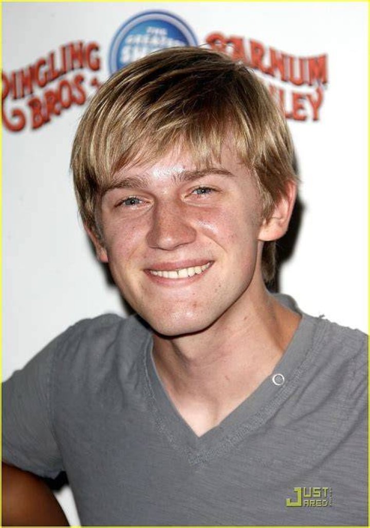 Jason dolley backgrounds information born jason scott dolley july HD phone wallpaper Pxfuel
