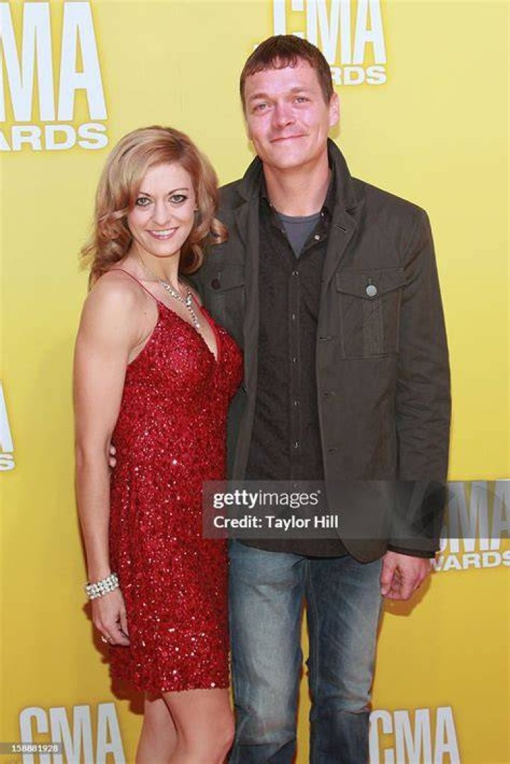 Jennifer Sanderford and Brad Arnold attend the 46th annual CMA Awards... News Photo Getty Images