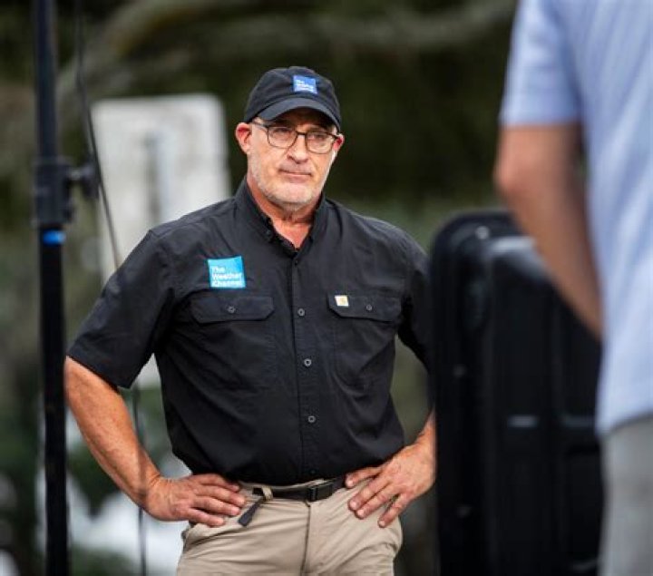 Jim Cantore - Bio, Age, Net Worth, Height, Divorce, Nationality, Body Measurement, Career