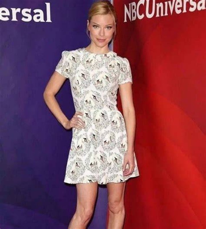 Lauren German Age, Net Worth, Boyfriend, Family, Height and Biography TheWikiFeed