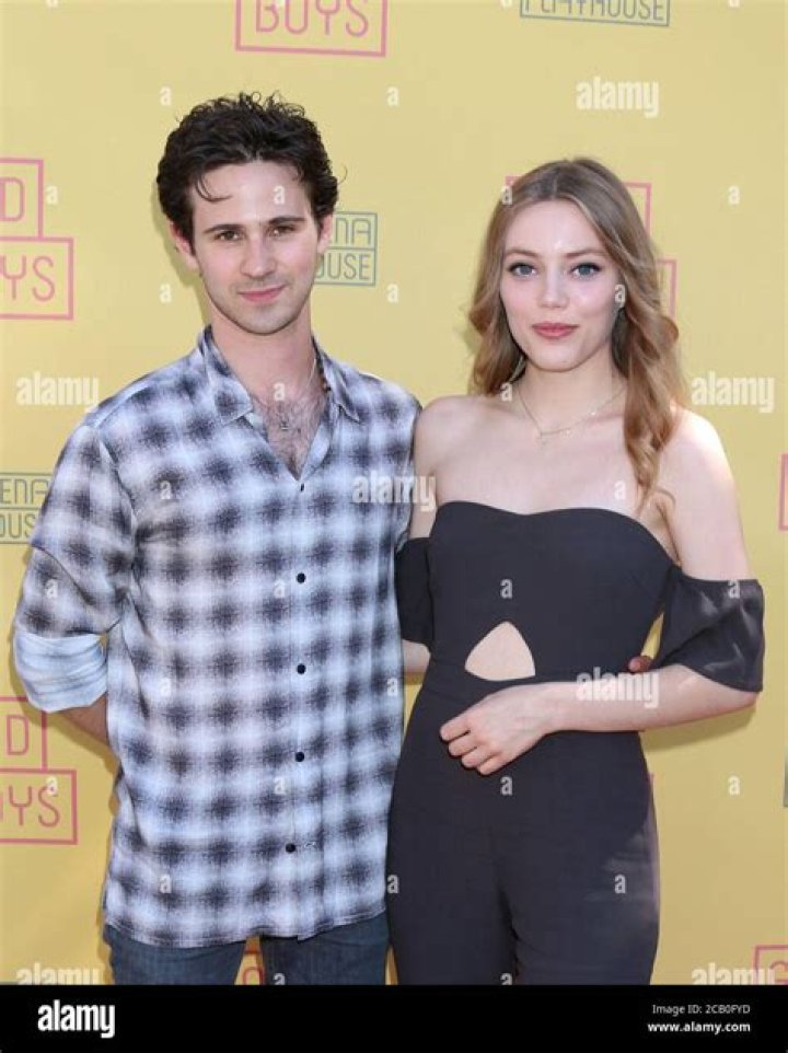 LOS ANGELES JUN 30 Boyfriend, Grace Van Dien at the "Good Boys" Play Opening Arrivals at the