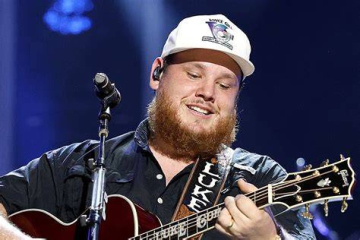 Luke Combs Announces Surprise Album Drop