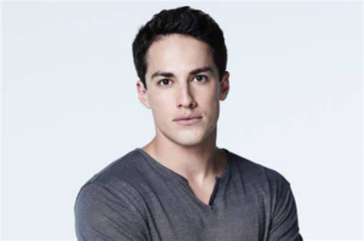 Michael Trevino - Bio, Age, Net Worth, Height, Single, Nationality, Body Measurement, Career