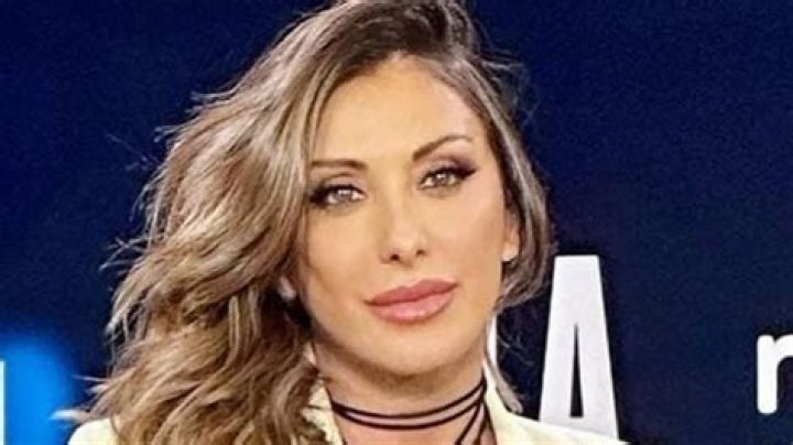 M&uacute;sica Sabrina salerno conquista instagram en bikini con...