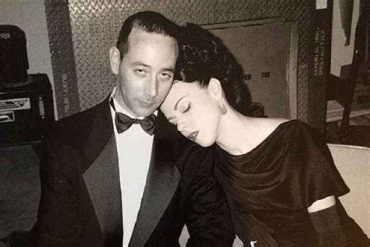 Paul Reubens Dating Lifestyle Debi Mazar Was In Relationship With Pee Wee Herman