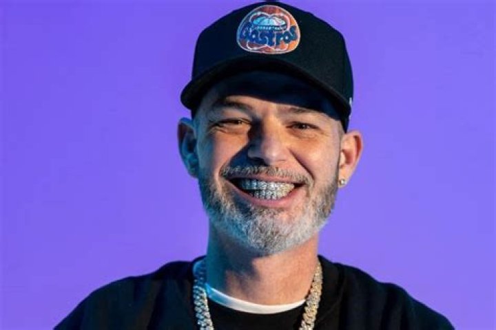 Paul Wall's wife, Crystal Wall, is a businesswoman facts about her An T&acirc;m