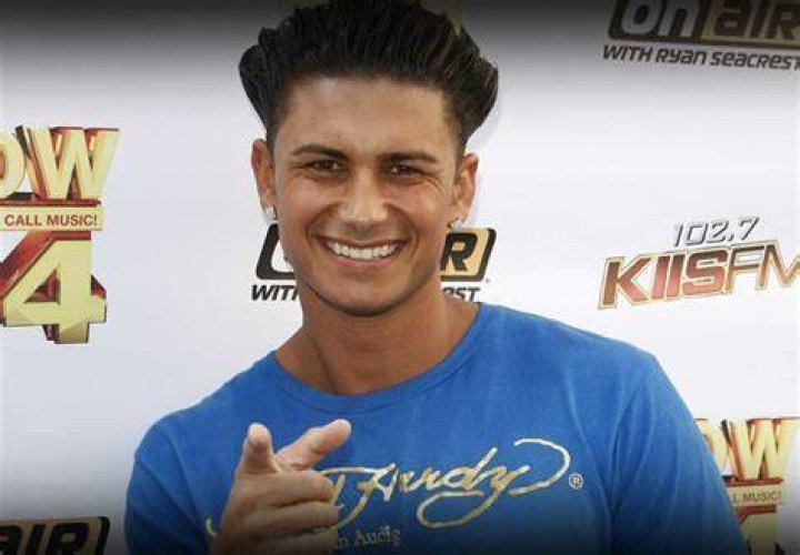 Pauly D's Quarantine Beard Has 'Jersey Shore' Fans Thirsting on Twitter