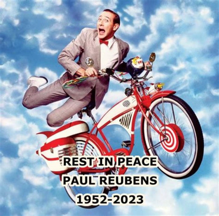 R.I.P., Paul Reubens An Ode to His Hilarious 30 Rock Guest Spot &mdash; Watch