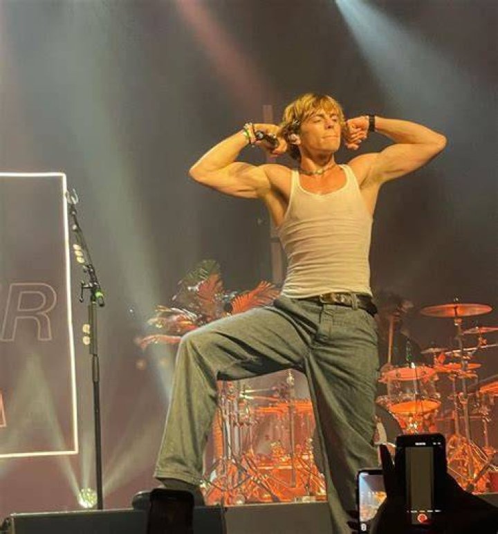 Ross Lynch has a party trick, and it&rsquo;s grabbing his crotch on stage Cocktails & Cocktalk