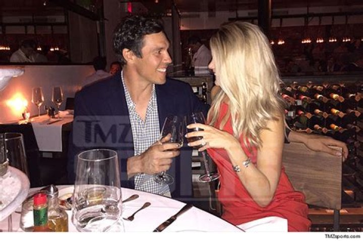 Sam Bradford gets engaged to longtime girlfriend Emma Lavy Bleeding Green Nation