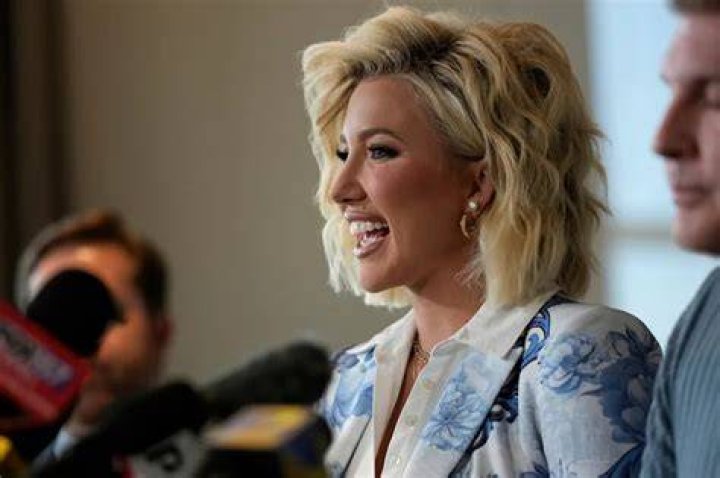 Savannah Chrisley responds to rumors that she is dating country singer Matt Stell.