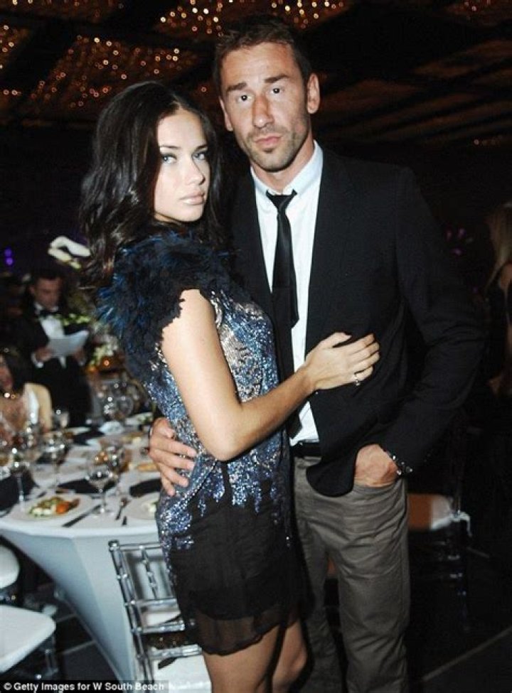 Separated Adriana Lima holds hands with hunky mystery man as she shops in Miami Daily Mail Online