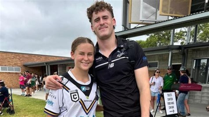 Sienna Belle with her brother (Source Instagram)