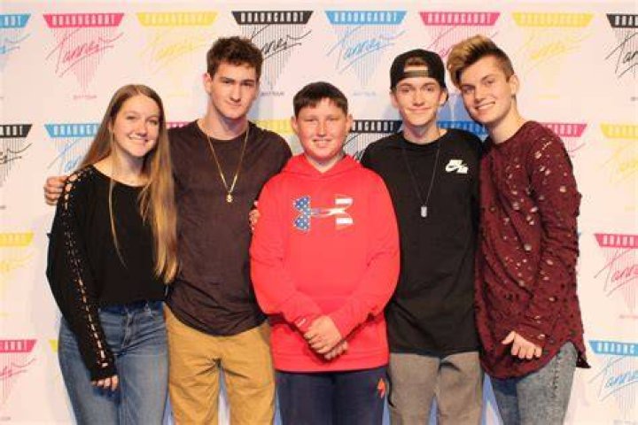 Tanner Braungardt March 25 OMG VIP
