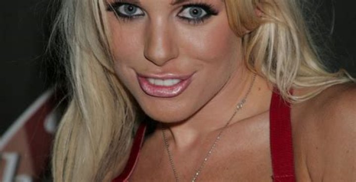 Tawny Roberts Net Worth 2024 Green Poison