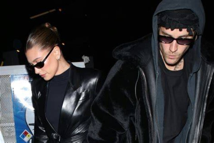 The Big Difference in Justin & Hailey Bieber's Halloween Costumes