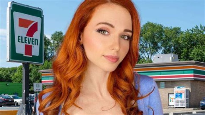 Twitch star Amouranth just bought 7-Eleven store for whopping $10 million