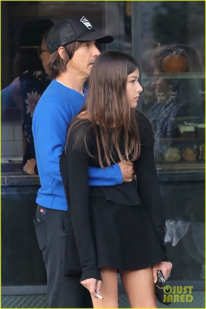 Unraveling The Mystery Of Anthony Kiedis' Girlfriend Age