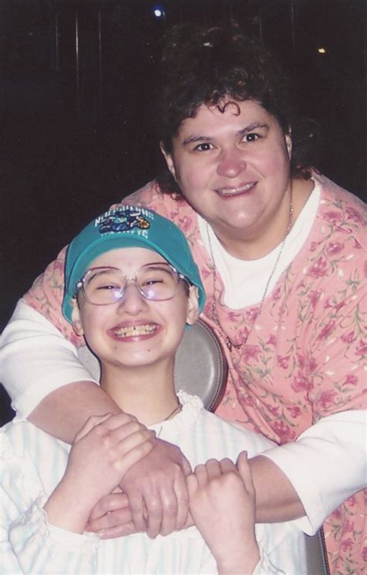 Unraveling The Mystery Of Dee Dee Blanchard: A Crime Scene Like No Other