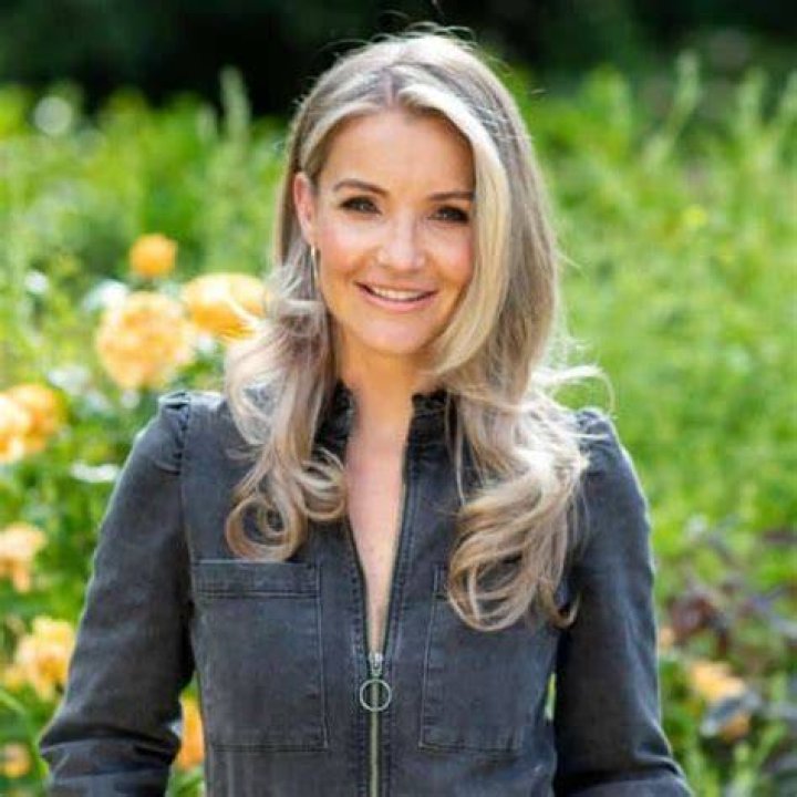 Valentina Marie Skelton Bio & Wiki Net Worth, Age, Height & Weight