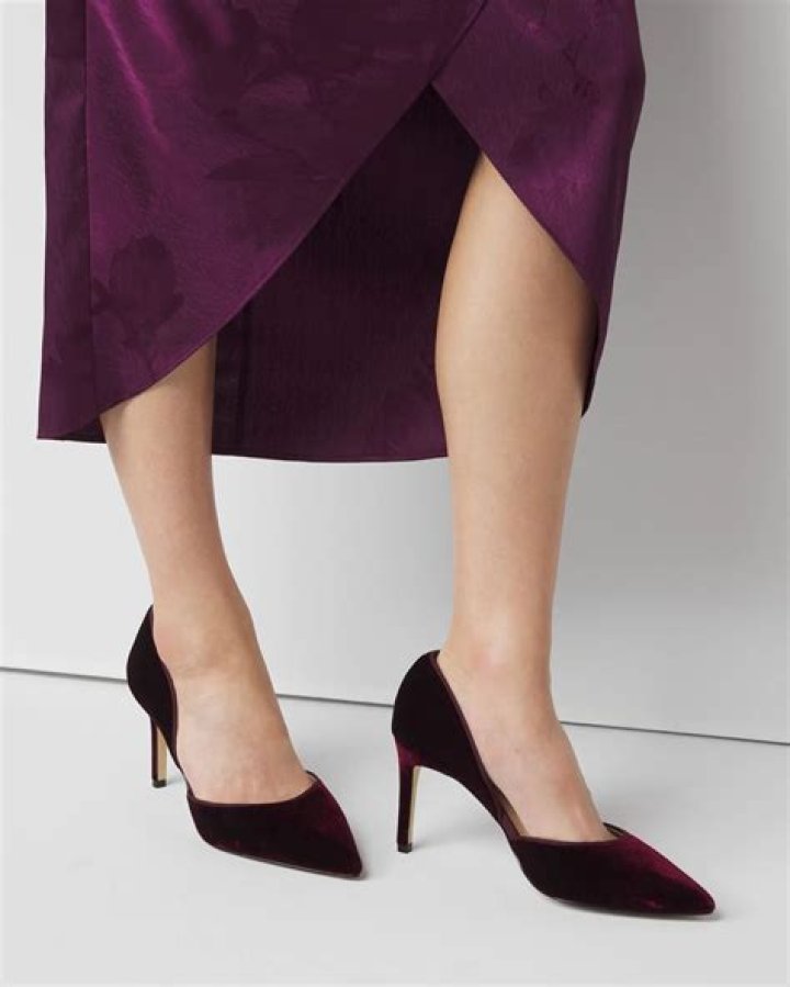 Velvet d'Amour Purepeople