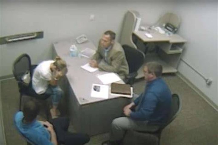 Video shows moment Sherri Papini was confronted about faking her kidnapping Crime