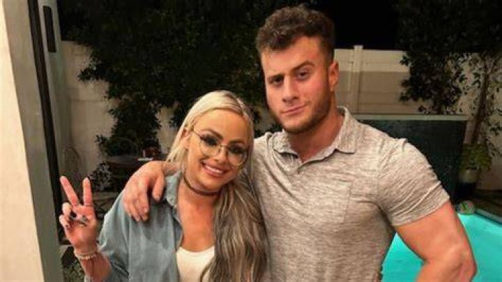 Why is Twitter convinced that MJF dated Liv