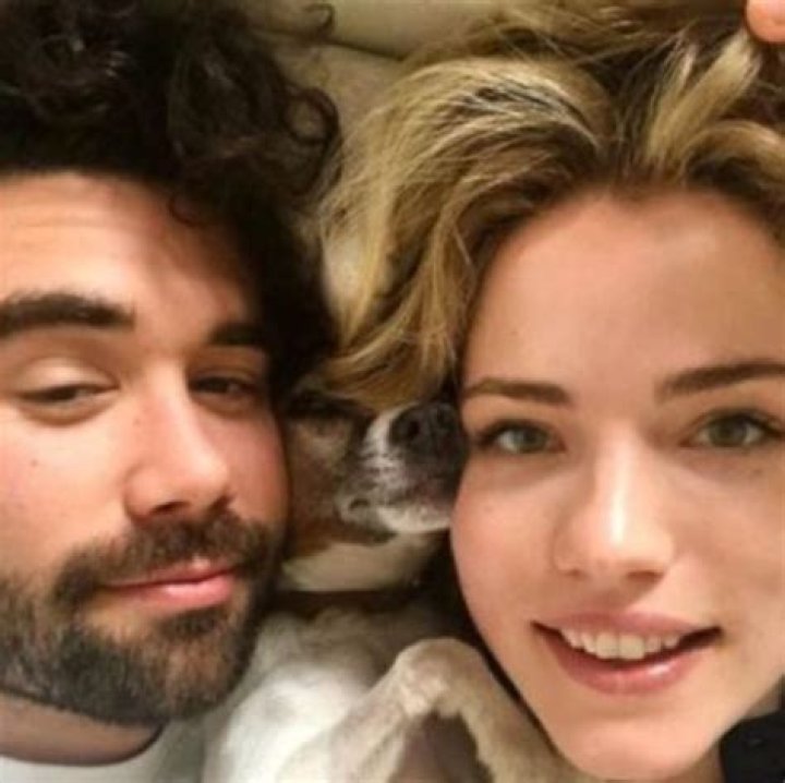 Willa Fitzgerald Husband Who Is The Husband Of The Actress Dicy Trends