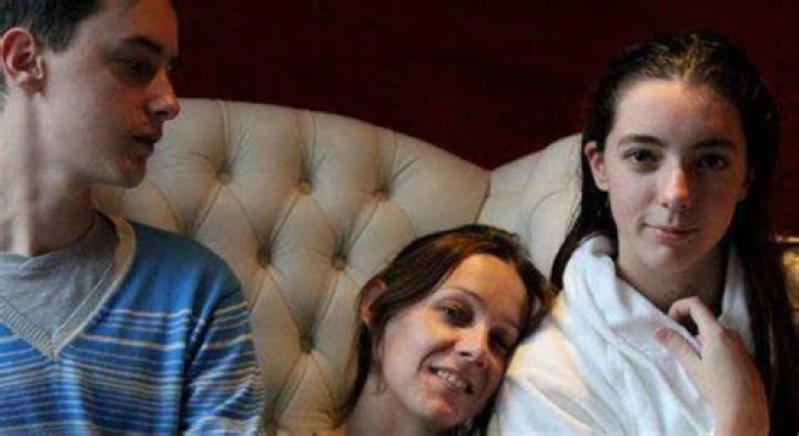 Wives and Girlfriend of Soda Stereo Singer Gustavo Cerati (Bio, Wiki)